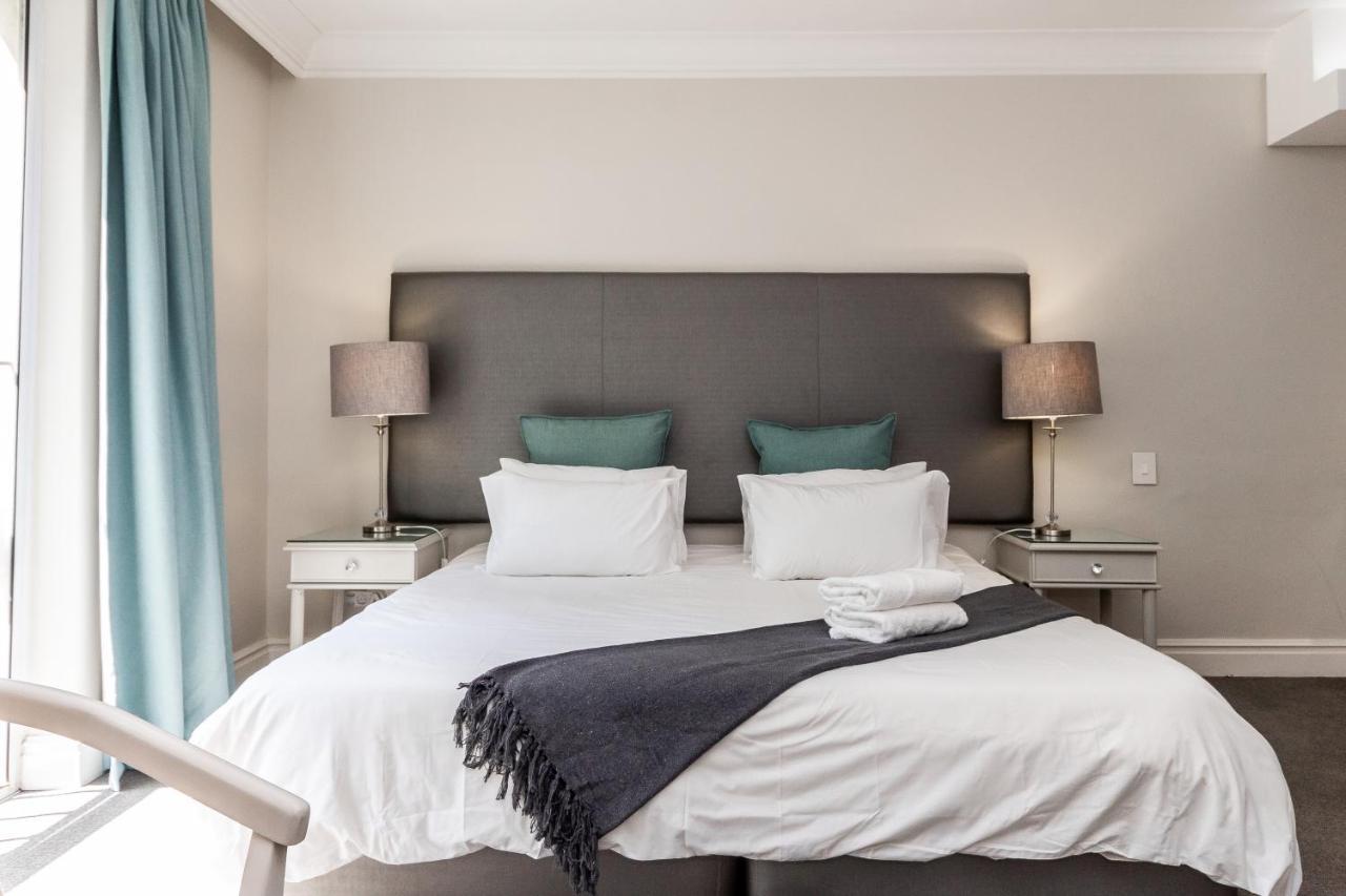 Trendy Apartment In Thibault Square City Centre Cape Town Exterior photo